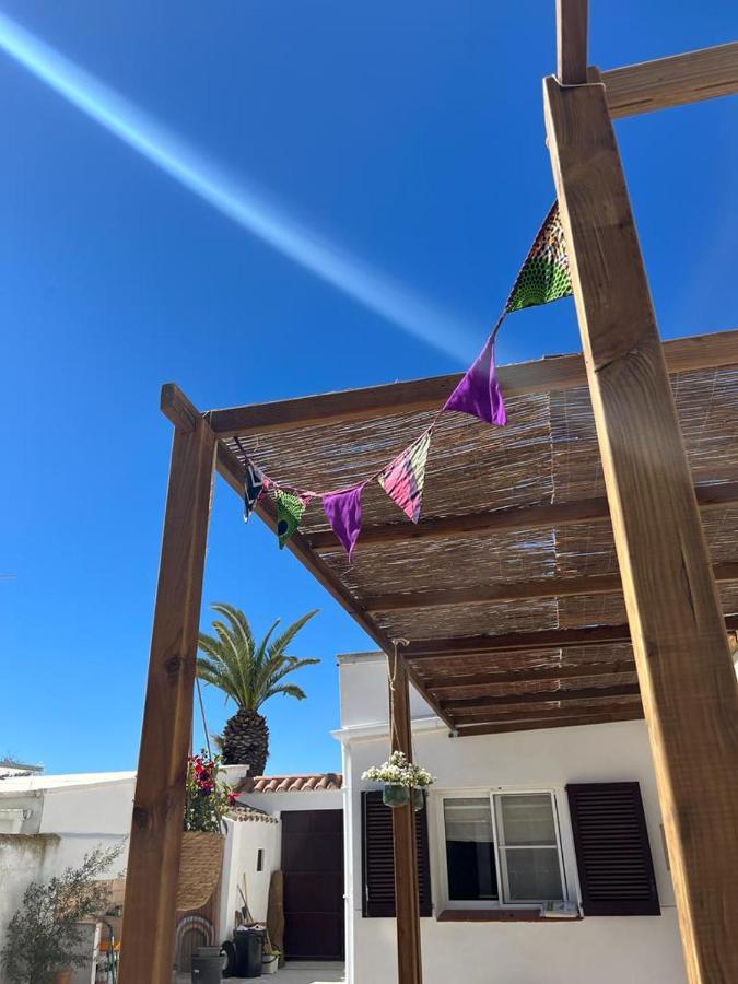 Bed and Breakfast Cala Pipa El Poble Nou del Delta Exterior foto