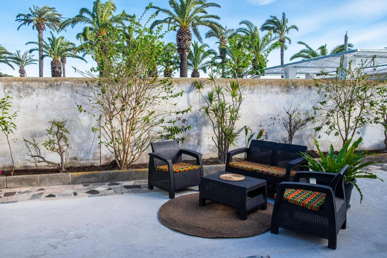 Bed and Breakfast Cala Pipa El Poble Nou del Delta Exterior foto